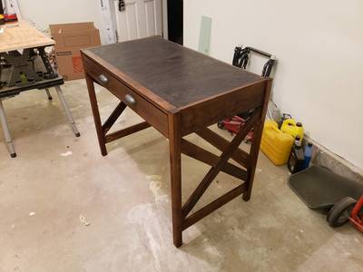 Desk 3